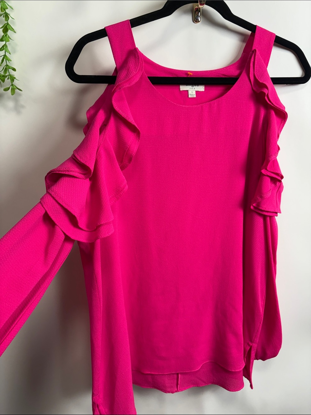 Umgee Hot Pink Ruffle Cold-Shoulder Blouse with Shoulder Straps